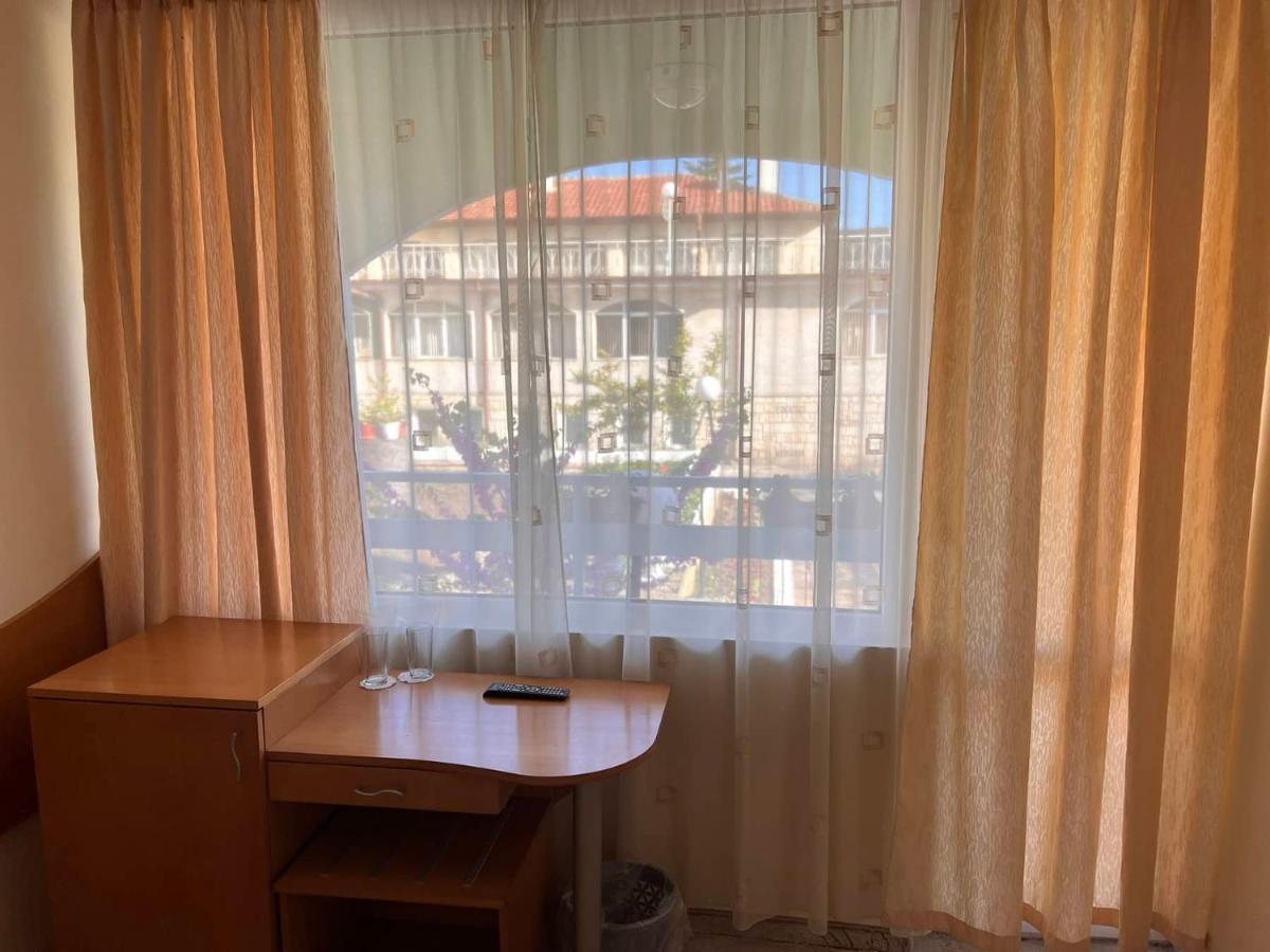 Хотел Диамант Hotel Diamond Balčik Exteriér fotografie