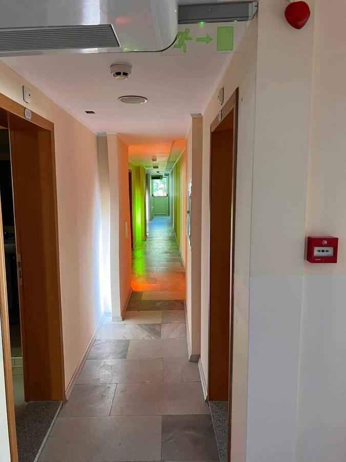 Хотел Диамант Hotel Diamond Balčik Exteriér fotografie