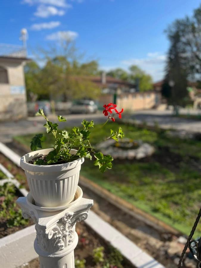 Хотел Диамант Hotel Diamond Balčik Exteriér fotografie