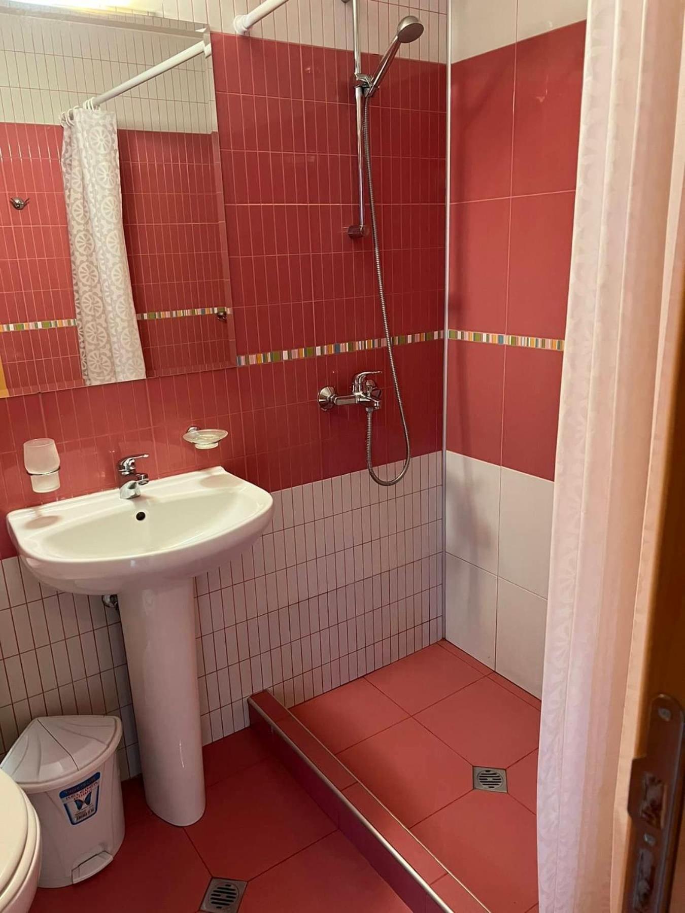Хотел Диамант Hotel Diamond Balčik Exteriér fotografie